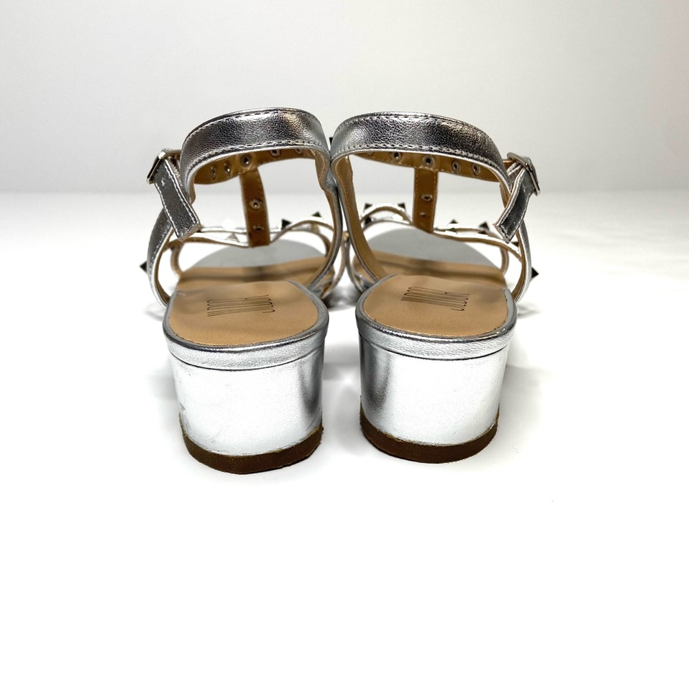 JILDOR Silver Napa Midge T-Strap Studded Sandal - Picture 9 of 15